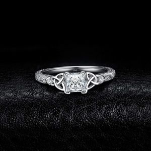 ❤️ Vintage Celtic Knot Princess Cut Engagement Ring 💍